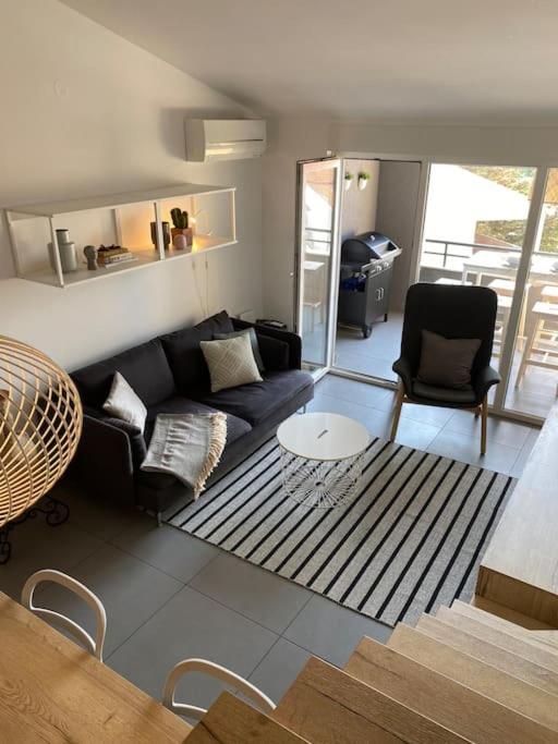 Ebli Seaview Apartment Pula Exterior photo